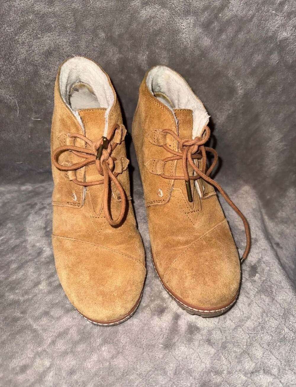 TOMS Women's Suede Wedge Ankle Boots Size 8